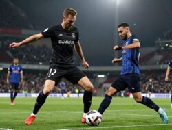 Cara Menjadi Bek Tengah (Center Back) yang Disiplin dan Tak Terlewati